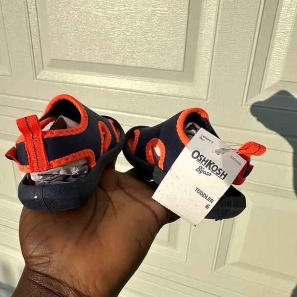 OSHKOSH B'GOSH Unisex-Child Swimmie SandalsToddler Size 6 Blue - Picture 12 of 12